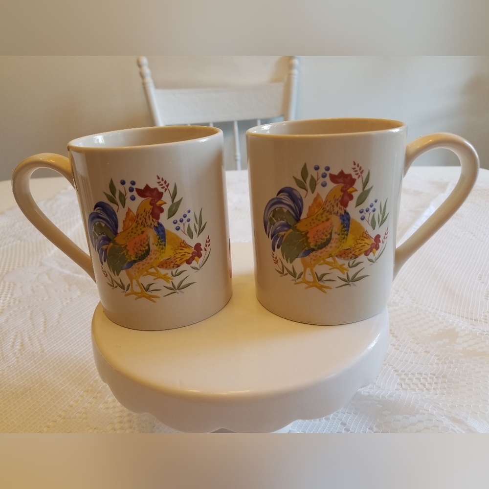 Set of 2 Corelle Rooster Mugs Kitchen Farmhouse Cottage